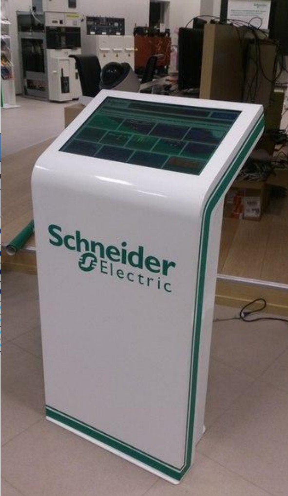 APC by Schneider Electric - интерактивный киоск — stand2